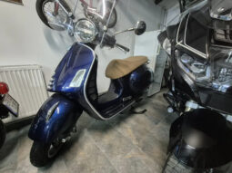 Vând Vespa 300gts cu Abs și Tc full
