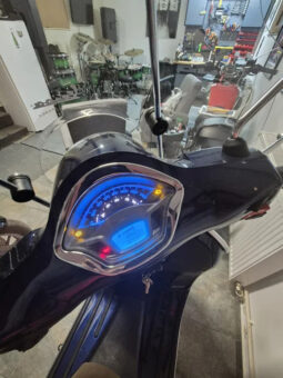 Vând Vespa 300gts cu Abs și Tc full
